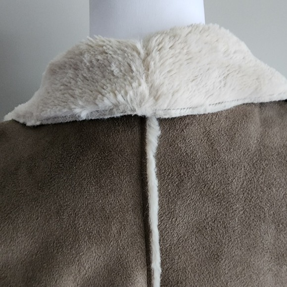 Vegan Suede Vest Womens Large Sherpa‎ Faux Sleeveless Jacket Wrap Boho Ethical - Picture 4 of 16